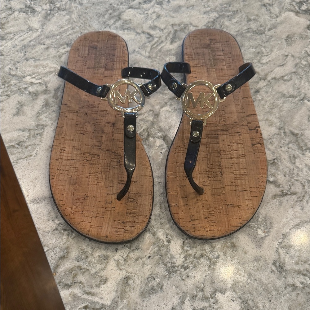 Michael Kors Black and Tan Thong Sandals
